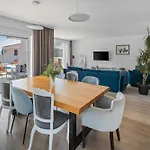 Luxurious Lapis - Heated Pool, Sauna, Gym And Spa, 120m To Sandy *