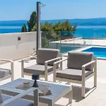 Luxurious Lapis - Heated Pool, Sauna, Gym And Spa, 120m To Sandy * Omiš
