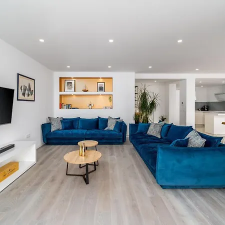 Luxurious Lapis - Heated Pool, Sauna, Gym And Spa, 120m To Sandy Βίλα Omiš