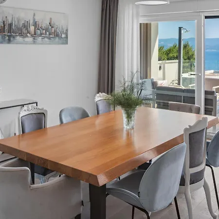 Luxurious Lapis - Heated Pool, Sauna, Gym And Spa, 120m To Sandy Villa