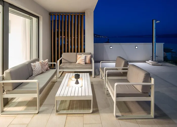 Luxurious Lapis - Heated Pool, Sauna, Gym And Spa, 120m To Sandy