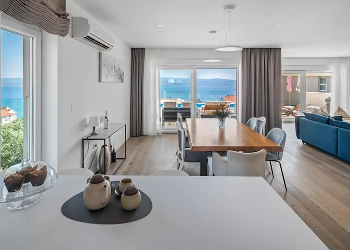 Luxurious Lapis - Heated Pool, Sauna, Gym And Spa, 120m To Sandy Omiš