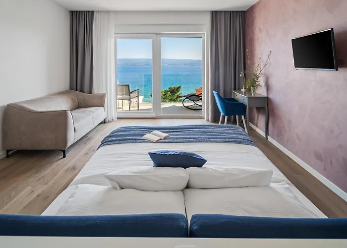 Luxurious Lapis - Heated Pool, Sauna, Gym And Spa, 120m To Sandy Villa *