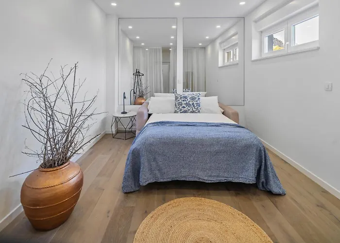 Villa Luxurious Lapis - Heated Pool, Sauna, Gym And Spa, 120m To Sandy *