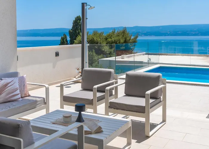 Luxurious Lapis - Heated Pool, Sauna, Gym And Spa, 120m To Sandy * Omiš